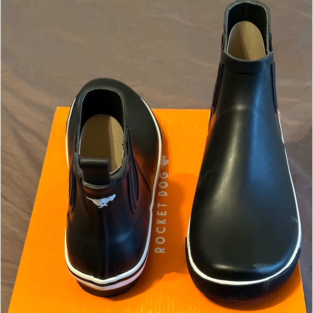 Rocket Dog Rainbow Rubber Boots size 11